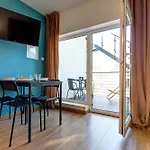 Poddabek Comfort I Z Tarasem Na Dachu, Ogrodkiem, Basenem Zewnetrznym I Wewnetrznym, Sala Zabaw I Animacjami Apartment
