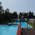 Poddabek Comfort I Z Tarasem Na Dachu, Ogrodkiem, Basenem Zewnetrznym I Wewnetrznym, Sala Zabaw I Animacjami Διαμέρισμα Poddąbie