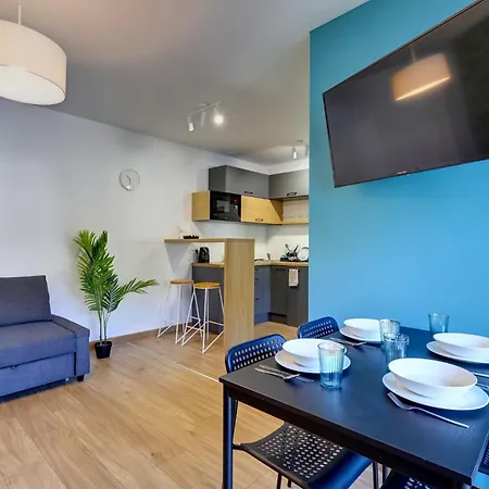 Appartement Poddabek Comfort I Z Tarasem Na Dachu, Ogrodkiem, Basenem Zewnetrznym I Wewnetrznym, Sala Zabaw I Animacjami