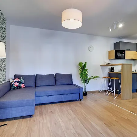 Poddabek Comfort I Z Tarasem Na Dachu, Ogrodkiem, Basenem Zewnetrznym I Wewnetrznym, Sala Zabaw I Animacjami Appartamento *