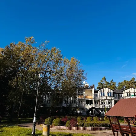 Poddabek Comfort I Z Tarasem Na Dachu, Ogrodkiem, Basenem Zewnetrznym I Wewnetrznym, Sala Zabaw I Animacjami Appartamento *