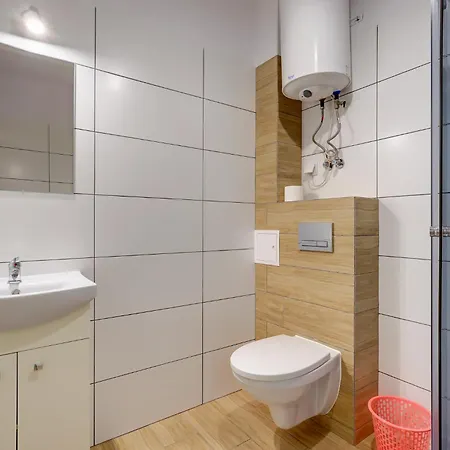 Appartamento Poddabek Comfort I Z Tarasem Na Dachu, Ogrodkiem, Basenem Zewnetrznym I Wewnetrznym, Sala Zabaw I Animacjami