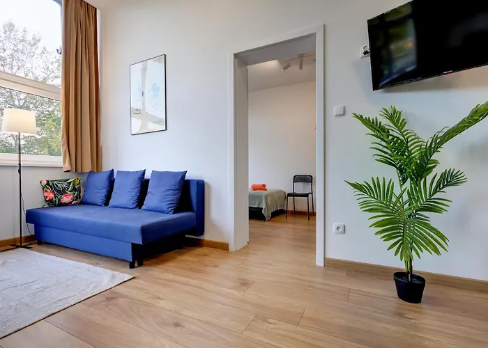 Poddabek Comfort I Z Tarasem Na Dachu, Ogrodkiem, Basenem Zewnetrznym I Wewnetrznym, Sala Zabaw I Animacjami Поддомбе