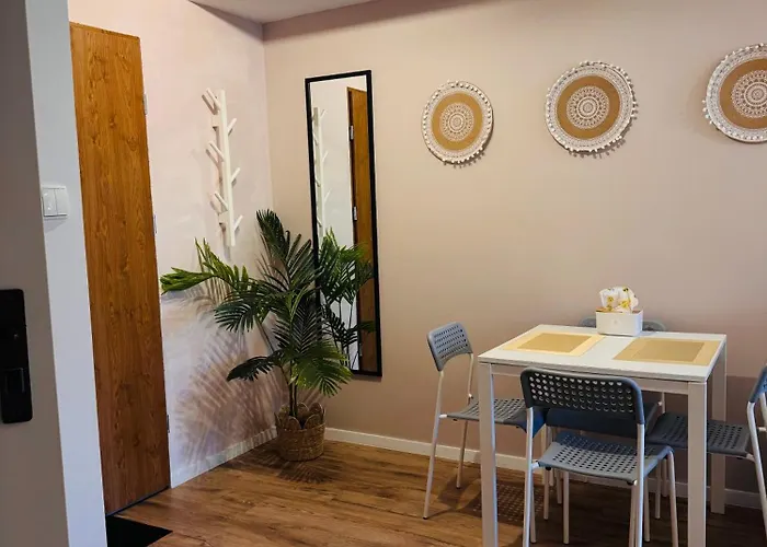 Poddabek Comfort I Z Tarasem Na Dachu, Ogrodkiem, Basenem Zewnetrznym I Wewnetrznym, Sala Zabaw I Animacjami Апартаменты